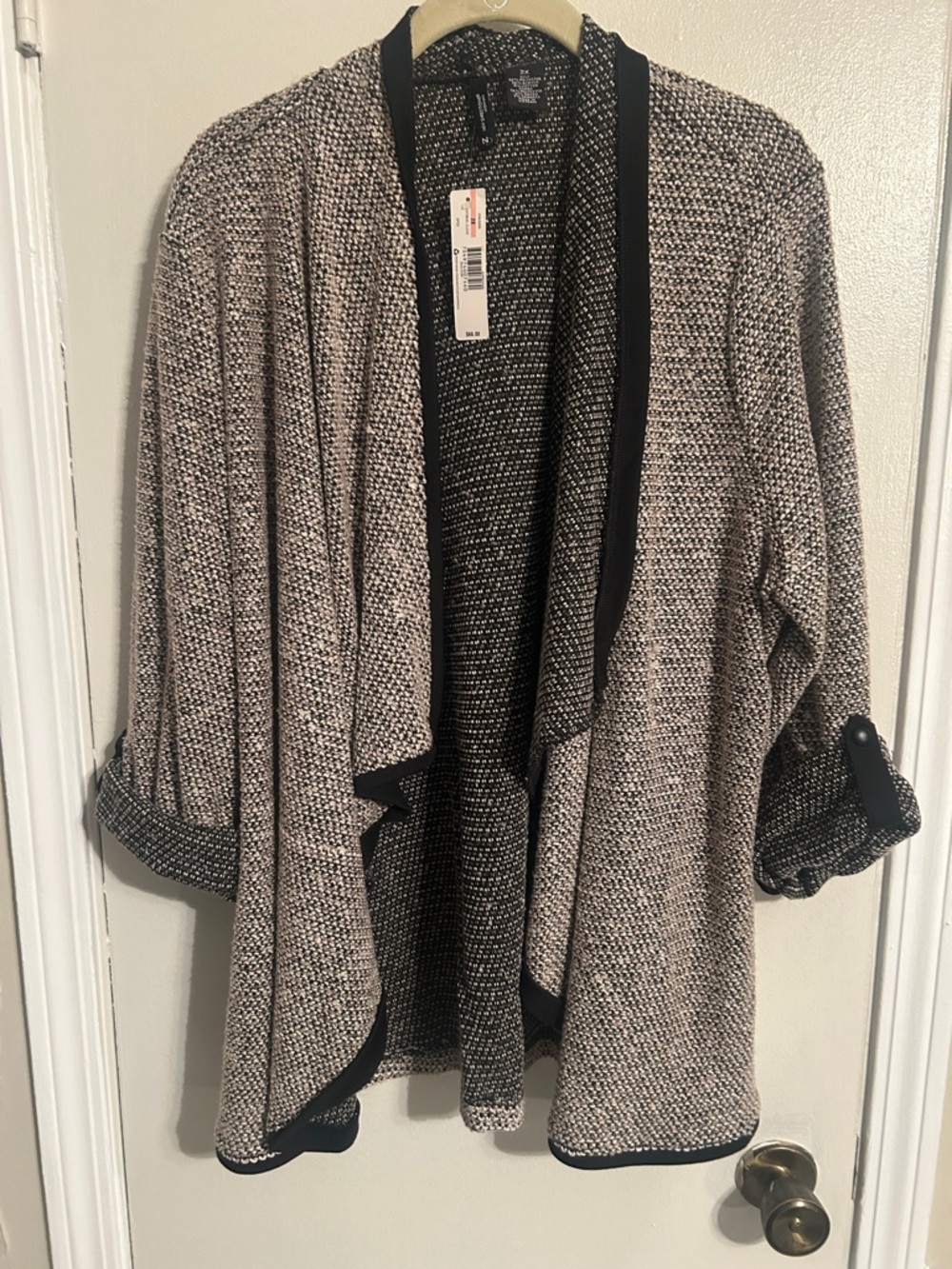 new directions Black & Cream Open-Front Draped Cardigan